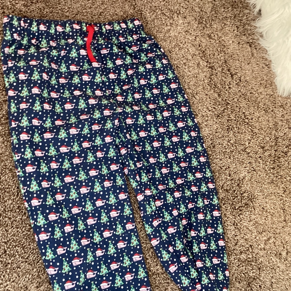 Vineyard vines pajama pants!
